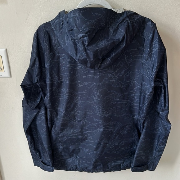 Patagonia Torrentshell 3L Rain Jacket - Picture 4 of 8